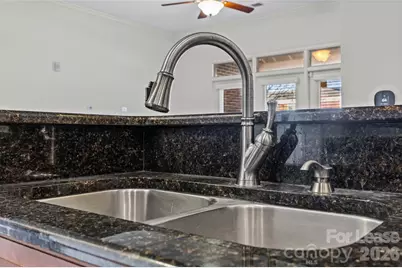 2938 Selwyn Avenue #108, Charlotte, NC 28209 - Photo 10