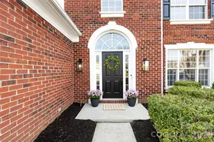 2130 Winthorp Ridge Rd, Charlotte, NC 28270 - Photo 2