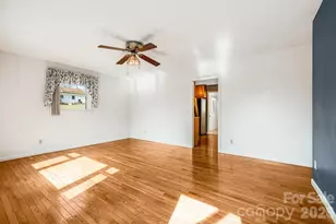 20 Ridge Cross Rd, Asheville, NC 28805 - Photo 8