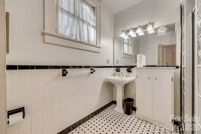 3 Kings Mountain Street, York, SC 29745 - Photo 14