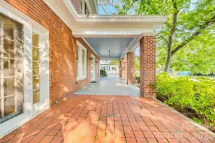 3 Kings Mountain St, York, SC 29745 - Photo 2