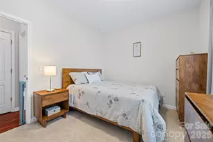 421 Brier Knob Dr, Fort Mill, SC 29715 - Photo 4