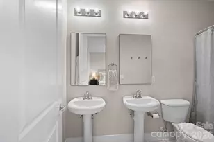 1101 W 1st St, Charlotte, NC 28202 - Photo 14