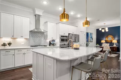 10026 Wayfair Meadow Court, Charlotte, NC 28277 - Photo 2