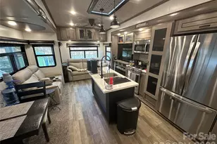 142 Putt-Putt Ln, New London, NC 28127 - Photo 4