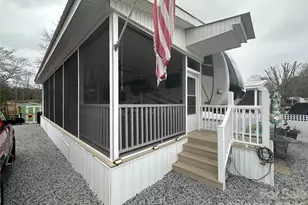 142 Putt-Putt Ln, New London, NC 28127 - Photo 28