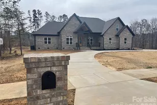 321 Stone Ridge Dr, Salisbury, NC 28146 - Photo 2