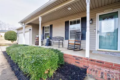 126 Deer Track Lane, Gaffney, SC 29341 - Photo 4