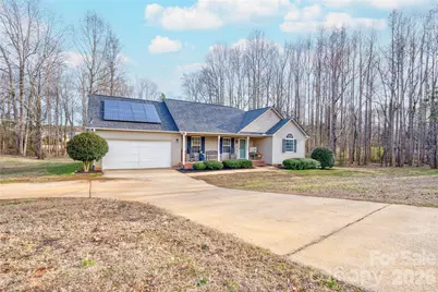 126 Deer Track Lane, Gaffney, SC 29341 - Photo 2
