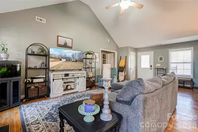 126 Deer Track Lane, Gaffney, SC 29341 - Photo 8