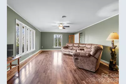 200 Canterbury Road, Cullowhee, NC 28723 - Photo 8