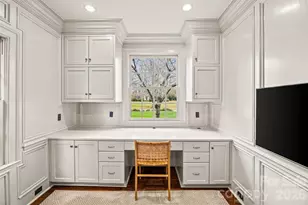 640 Colville Rd, Charlotte, NC 28207 - Photo 32