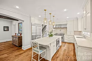 640 Colville Rd, Charlotte, NC 28207 - Photo 14