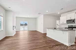 1447 Mammoth Rd, Hickory, NC 28602 - Photo 4