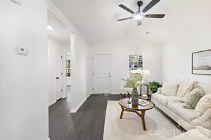 913 Tennyson Dr, Charlotte, NC 28208 - Photo 16