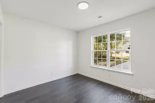 913 Tennyson Dr, Charlotte, NC 28208 - Photo 22