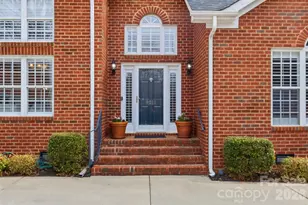 9211 Holly Hill Farm Rd, Charlotte, NC 25277 - Photo 4