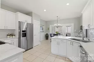 9211 Holly Hill Farm Rd, Charlotte, NC 25277 - Photo 22