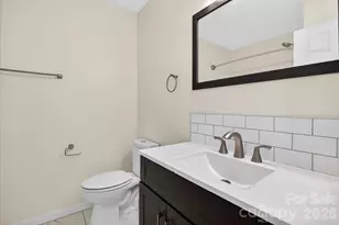 4913 Summerside Dr, Lake Wylie, SC 29710 - Photo 38