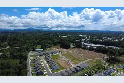 59 Caroline Valley Lane, Hendersonville, NC 28792 - Photo 2