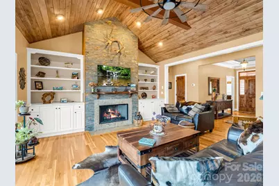 140 Mount Hebron Road, Hendersonville, NC 28739 - Photo 16