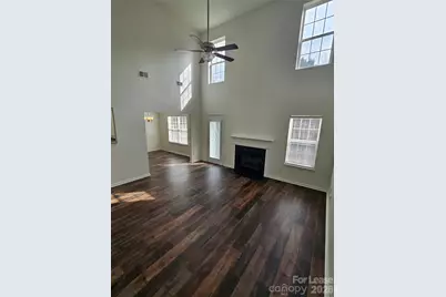 2016 Cindy Creek Lane, Charlotte, NC 28216 - Photo 10