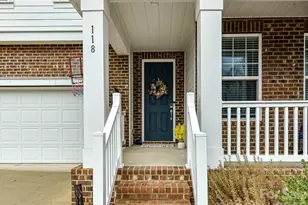 118 Winterberry St, Mooresville, NC 28117 - Photo 2