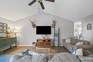 2017 Longhorn Dr, Dallas, NC 28034 - Photo 4