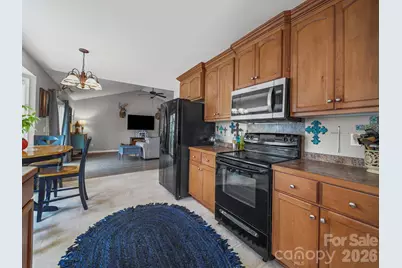 2017 Longhorn Drive, Dallas, NC 28034 - Photo 10