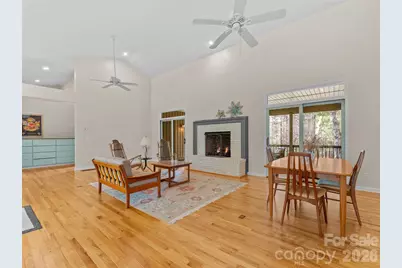 203 Heathcote Road, Hendersonville, NC 28791 - Photo 4