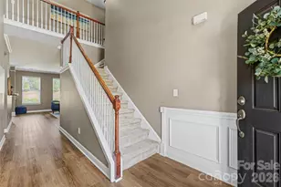 5906 Langwell Ln, Charlotte, NC 28278 - Photo 2