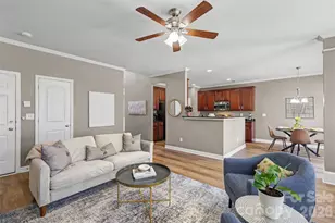 5906 Langwell Ln, Charlotte, NC 28278 - Photo 6