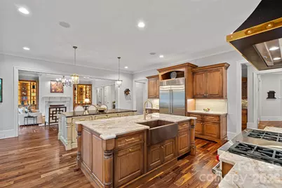 5727 Challisford Lane, Charlotte, NC 28226 - Photo 8