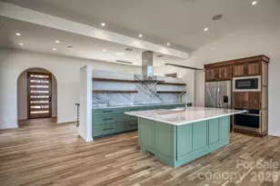 463 Summit Trl, Nebo, NC 28761 - Photo 10