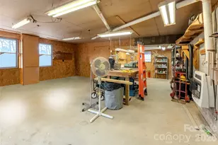 200 Mica Cir, Franklin, NC 28734 - Photo 46