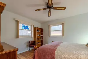 200 Mica Cir, Franklin, NC 28734 - Photo 10