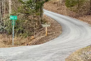 200 Mica Cir, Franklin, NC 28734 - Photo 24