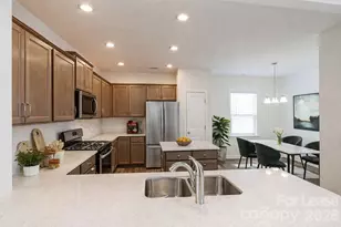 11513 Glasden Rd, Charlotte, NC 28278 - Photo 2