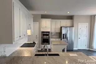 12313 Lazy Oak Ln, Charlotte, NC 28273 - Photo 6