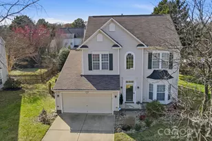 12824 Harvest Time Ct, Charlotte, NC 28278 - Photo 2