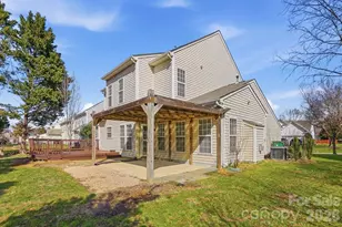 12824 Harvest Time Ct, Charlotte, NC 28278 - Photo 40