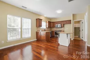 12824 Harvest Time Ct, Charlotte, NC 28278 - Photo 16