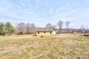 108 W Debby Dr, Shelby, NC 28152 - Photo 34