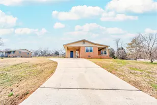 108 W Debby Dr, Shelby, NC 28152 - Photo 1