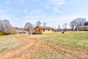 108 W Debby Dr, Shelby, NC 28152 - Photo 36