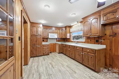 215 Craver Avenue, Salisbury, NC 28146 - Photo 6