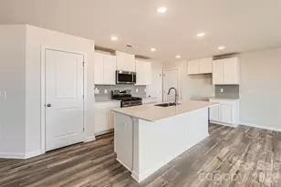 217 Astor St, Troutman, NC 28166 - Photo 4