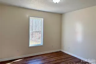 3937 Acron Ln, Maiden, NC 28650 - Photo 10