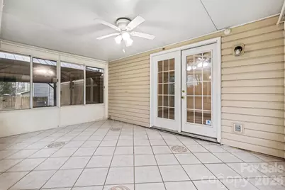 7515 Woodknoll Drive, Charlotte, NC 28217 - Photo 16