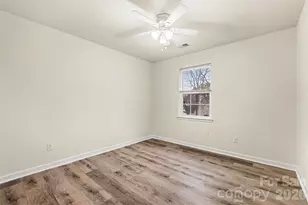 7515 Woodknoll Dr, Charlotte, NC 28217 - Photo 14